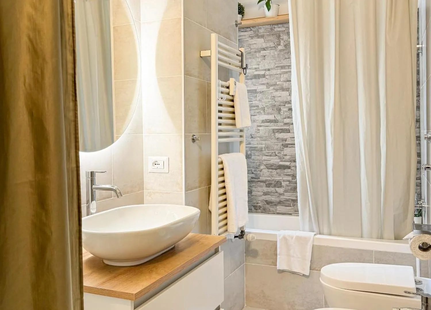 The Cozy Apartment - Turro M1 Milán